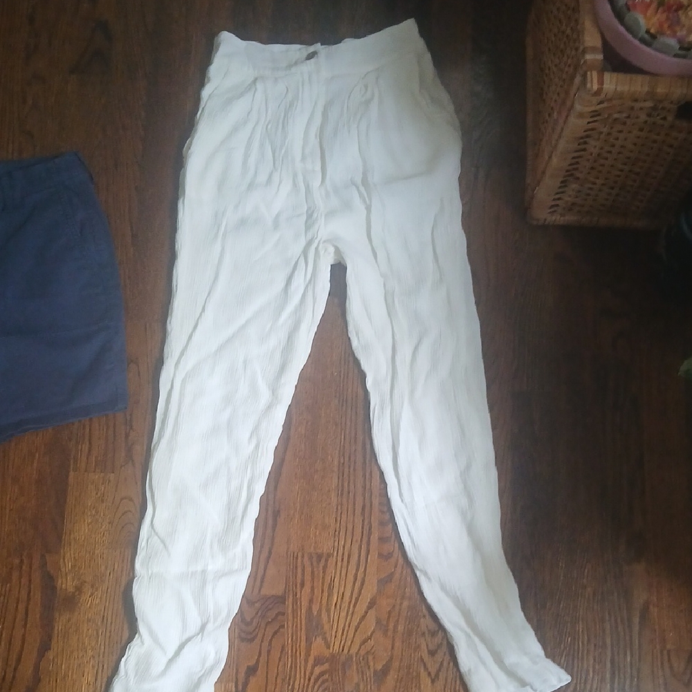 MAJORELLE White Textured Pants